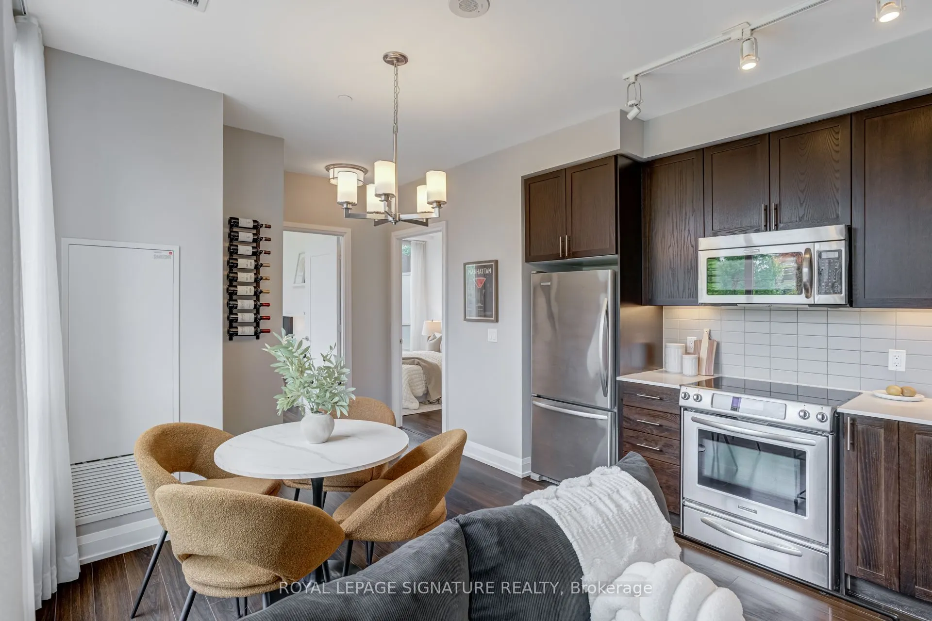 18 Graydon Hall Drive, #205
