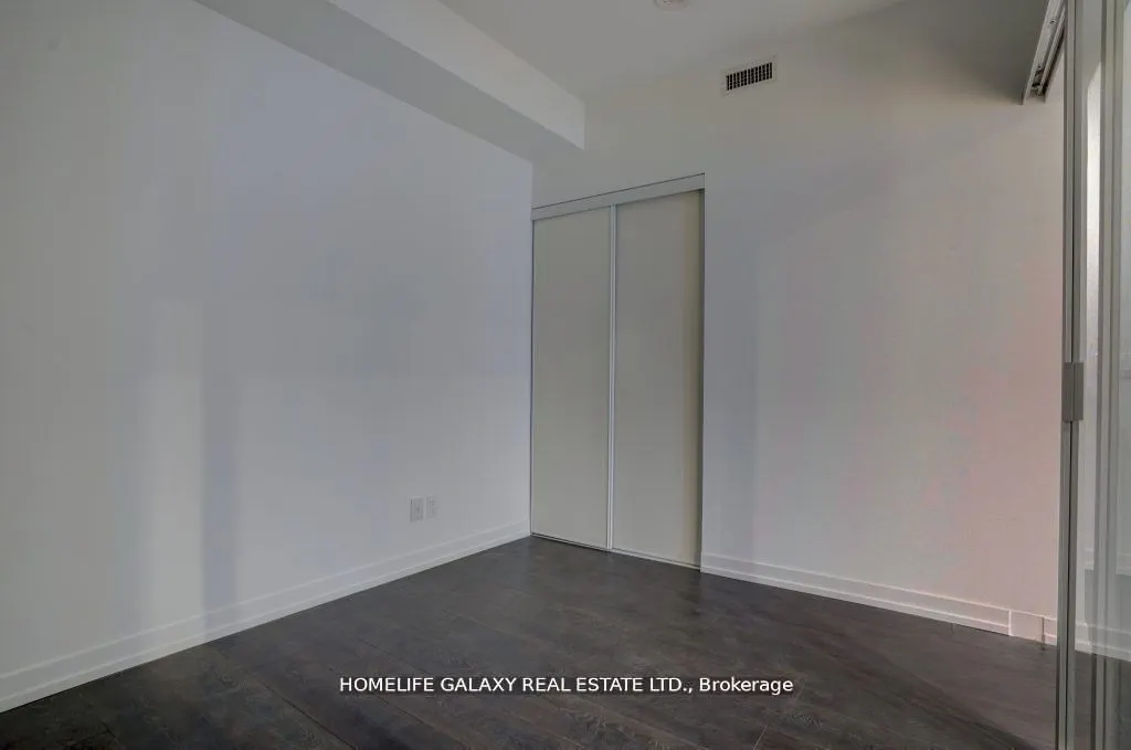 2020 Bathurst Street, #307