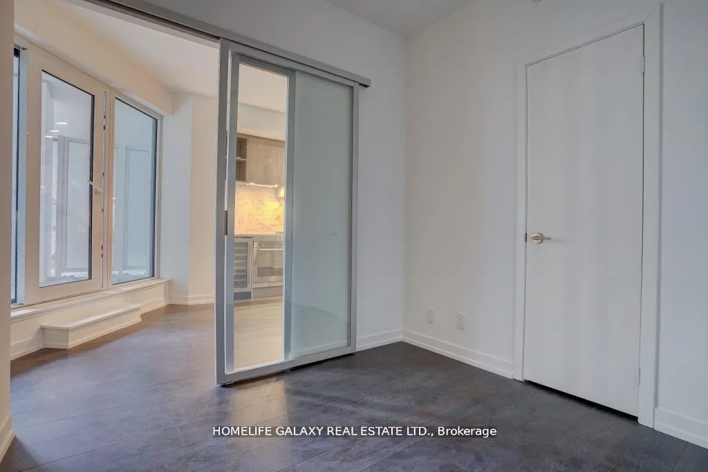 2020 Bathurst Street, #307