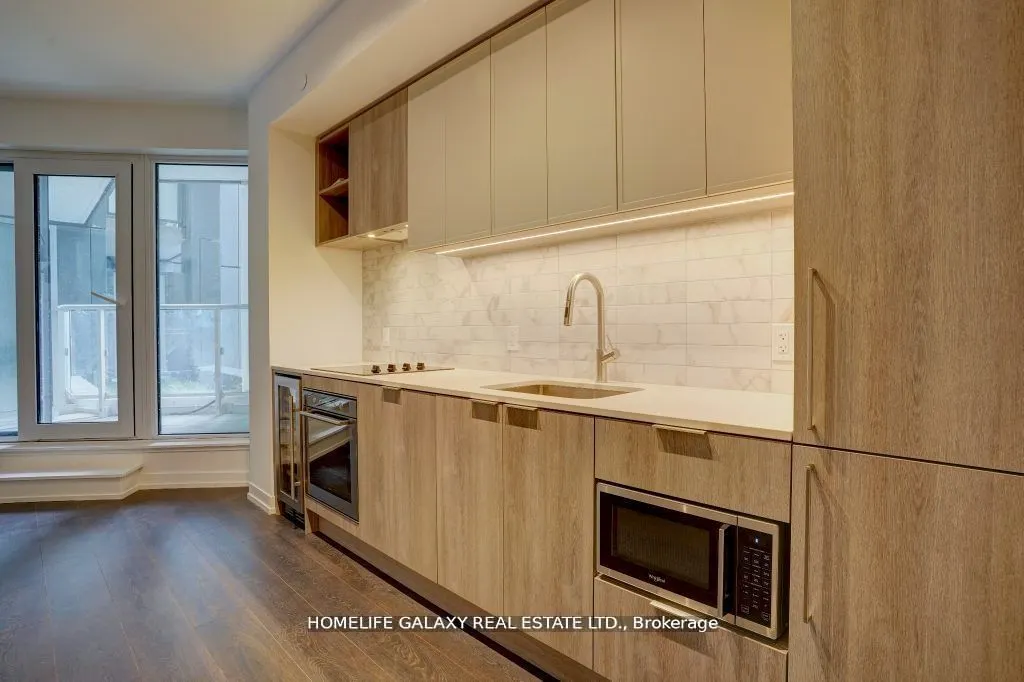 2020 Bathurst Street, #307