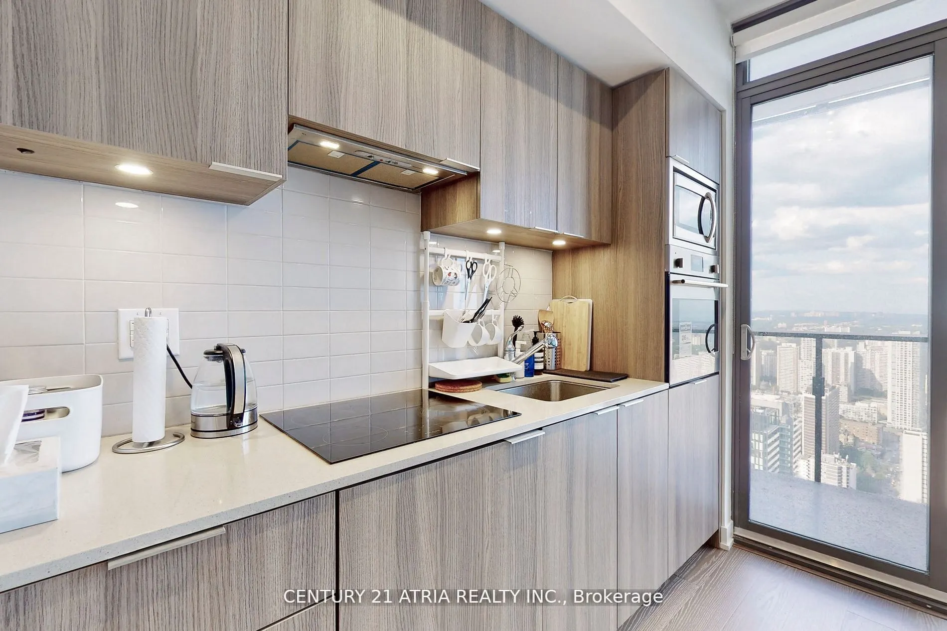 11 Wellesley Street W, #5213