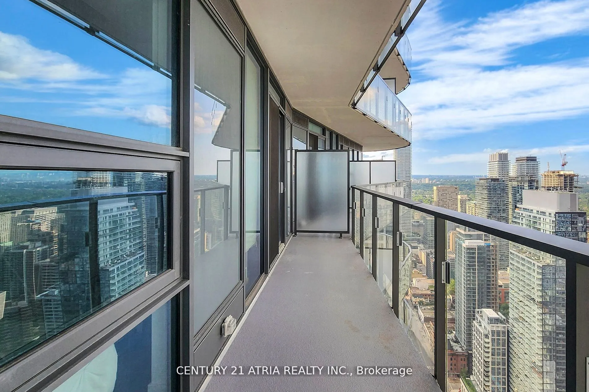 11 Wellesley Street W, #5213