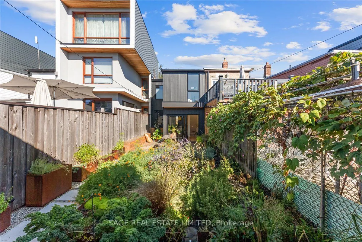17 Gordon Street