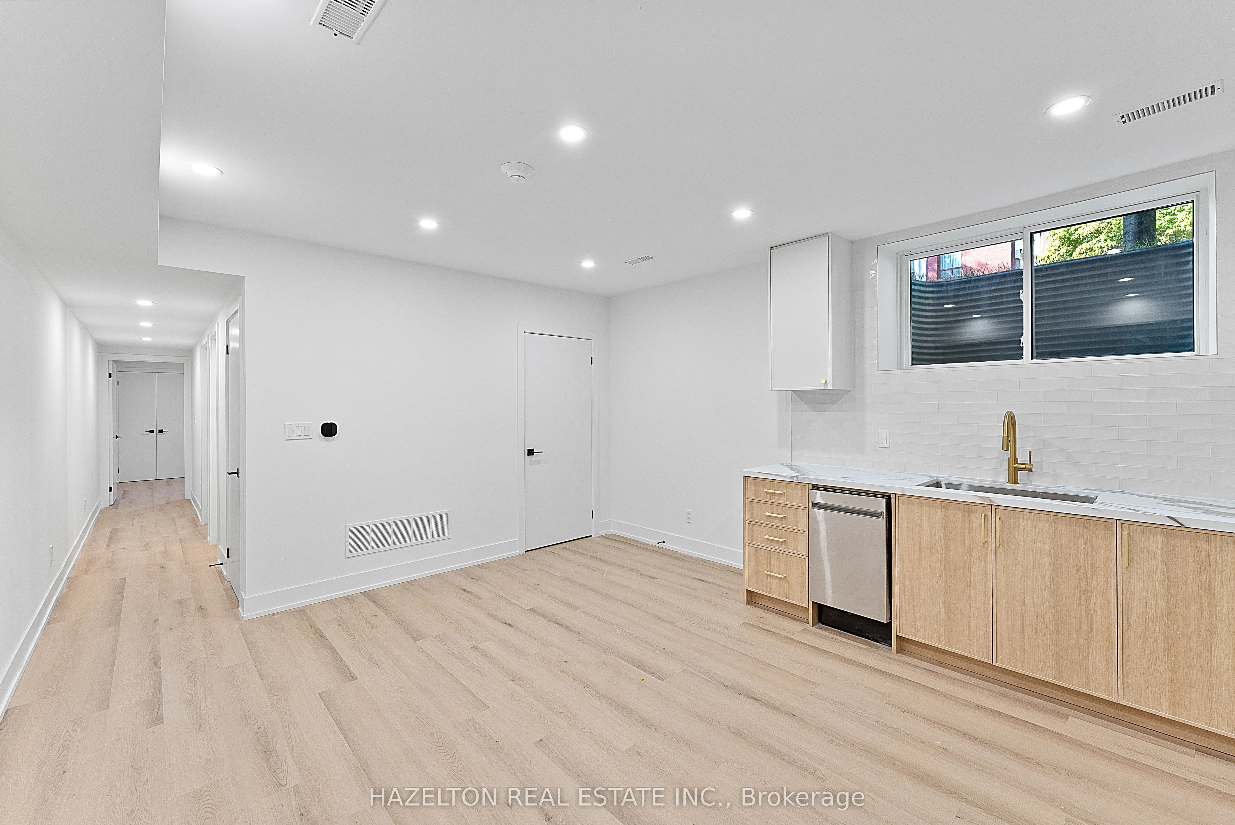 127 Northcote Avenue, #1