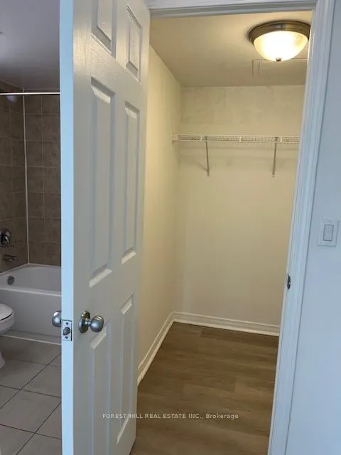 925 Bay Street, #807