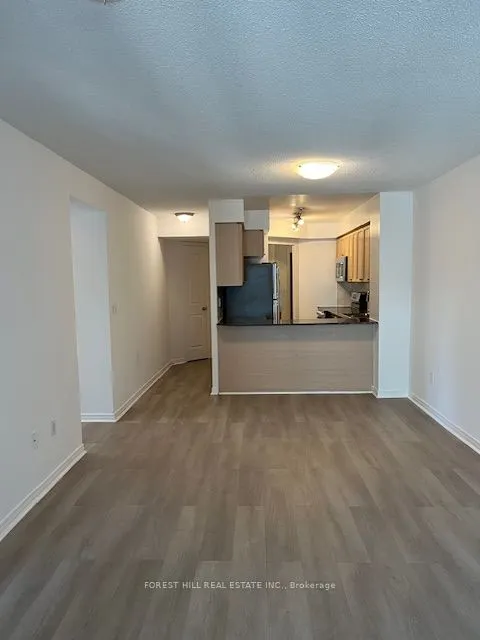 925 Bay Street, #807
