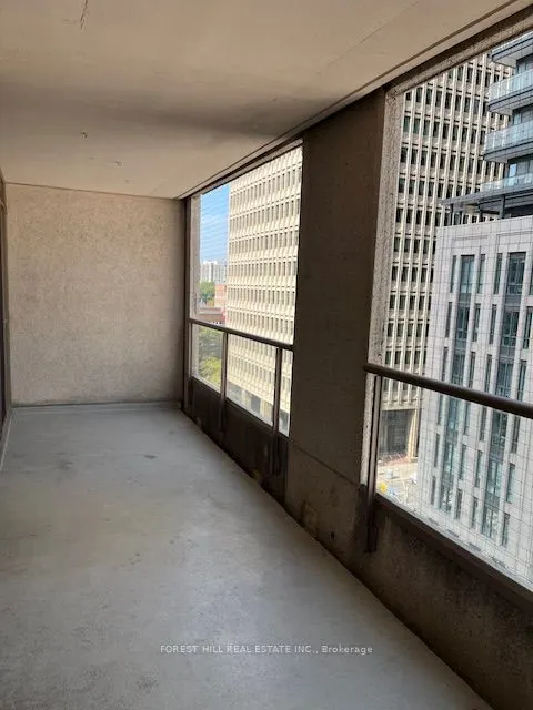 925 Bay Street, #807