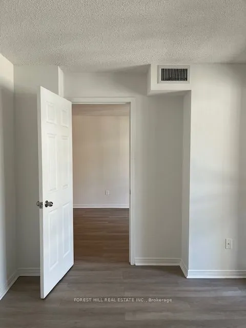 925 Bay Street, #807