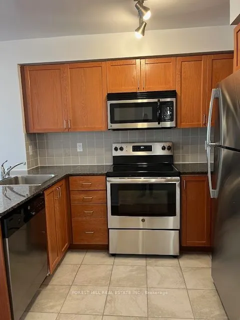 925 Bay Street, #2505
