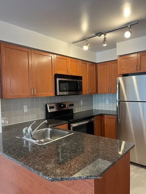 925 Bay Street, #2505