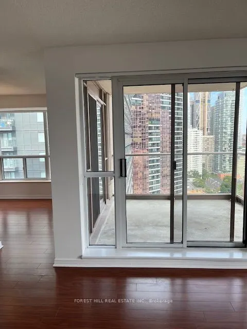 925 Bay Street, #2506