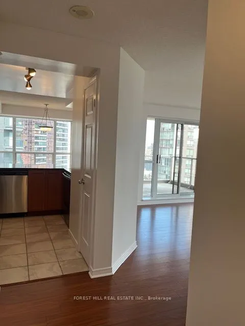 925 Bay Street, #2506