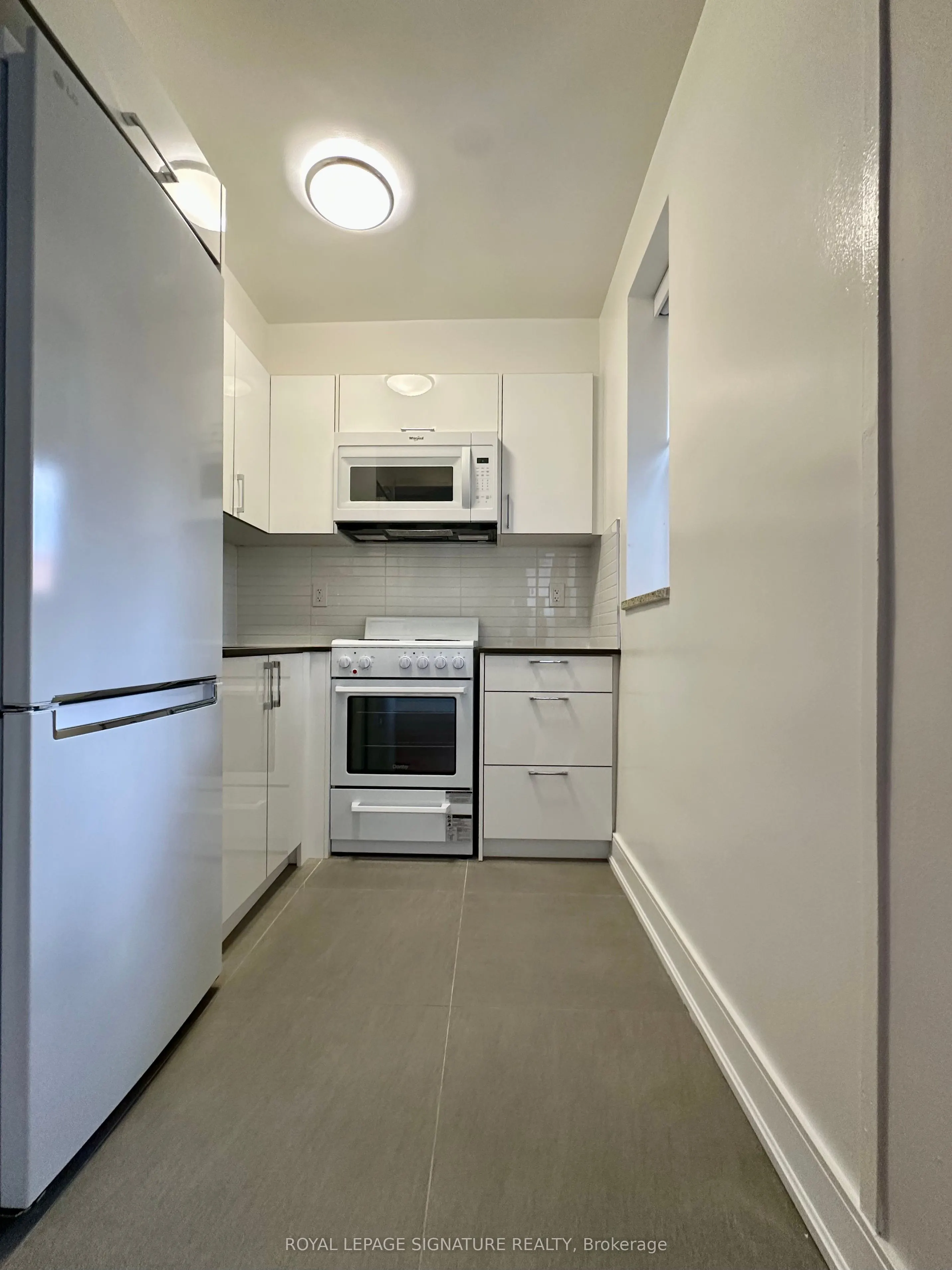 1291 Bayview Avenue, #309