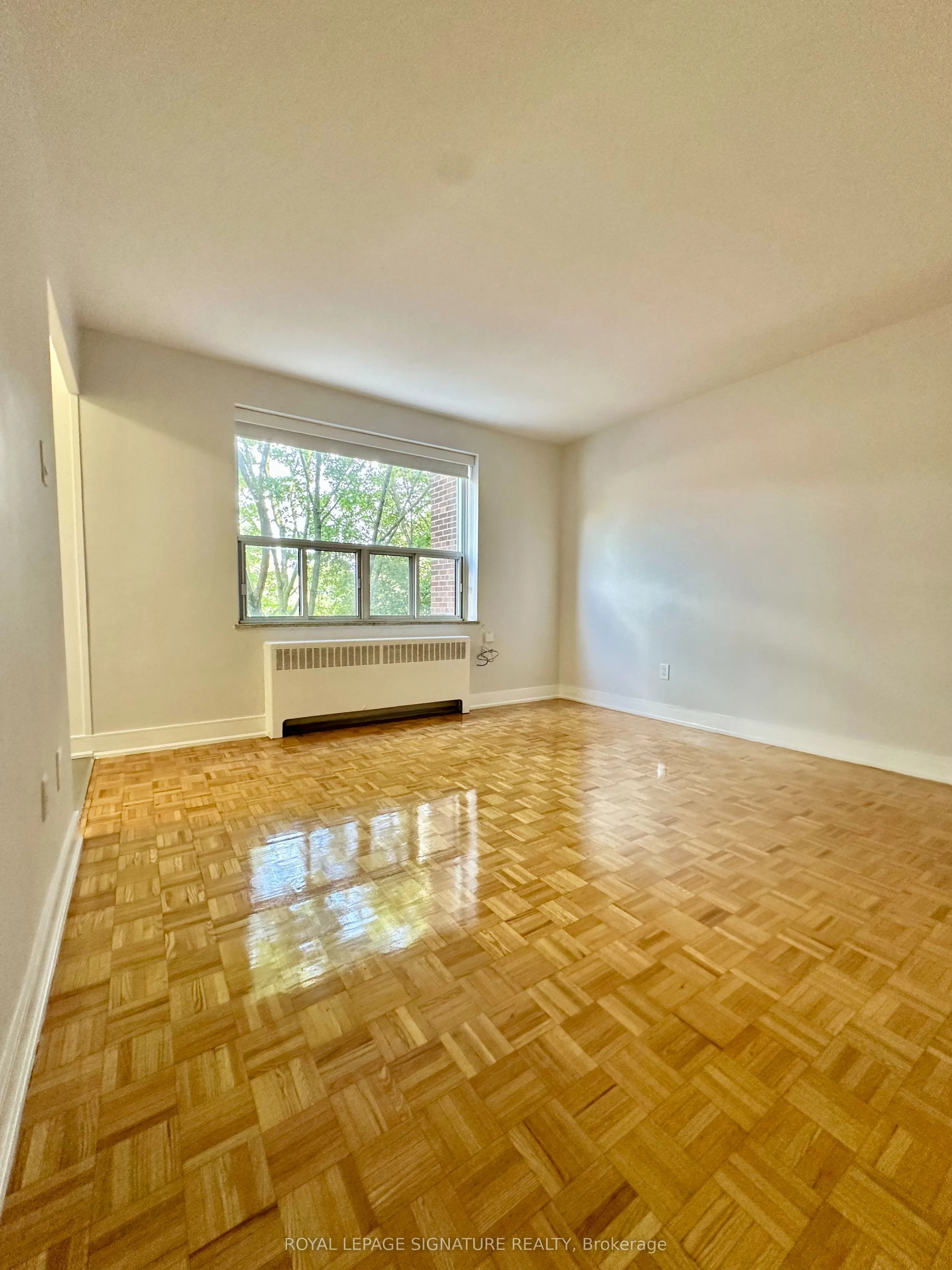 1291 Bayview Avenue, #309