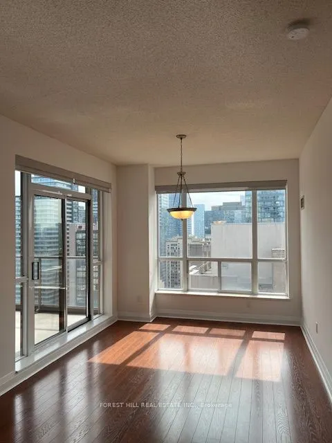 925 Bay Street, #3106
