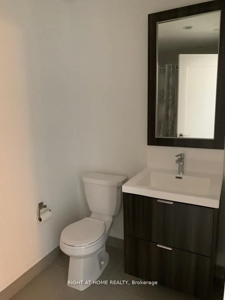 80 Vanauley Street, #1101