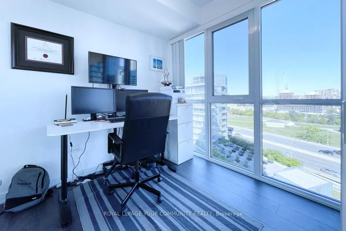 38 Iannuzzi Street, #1706