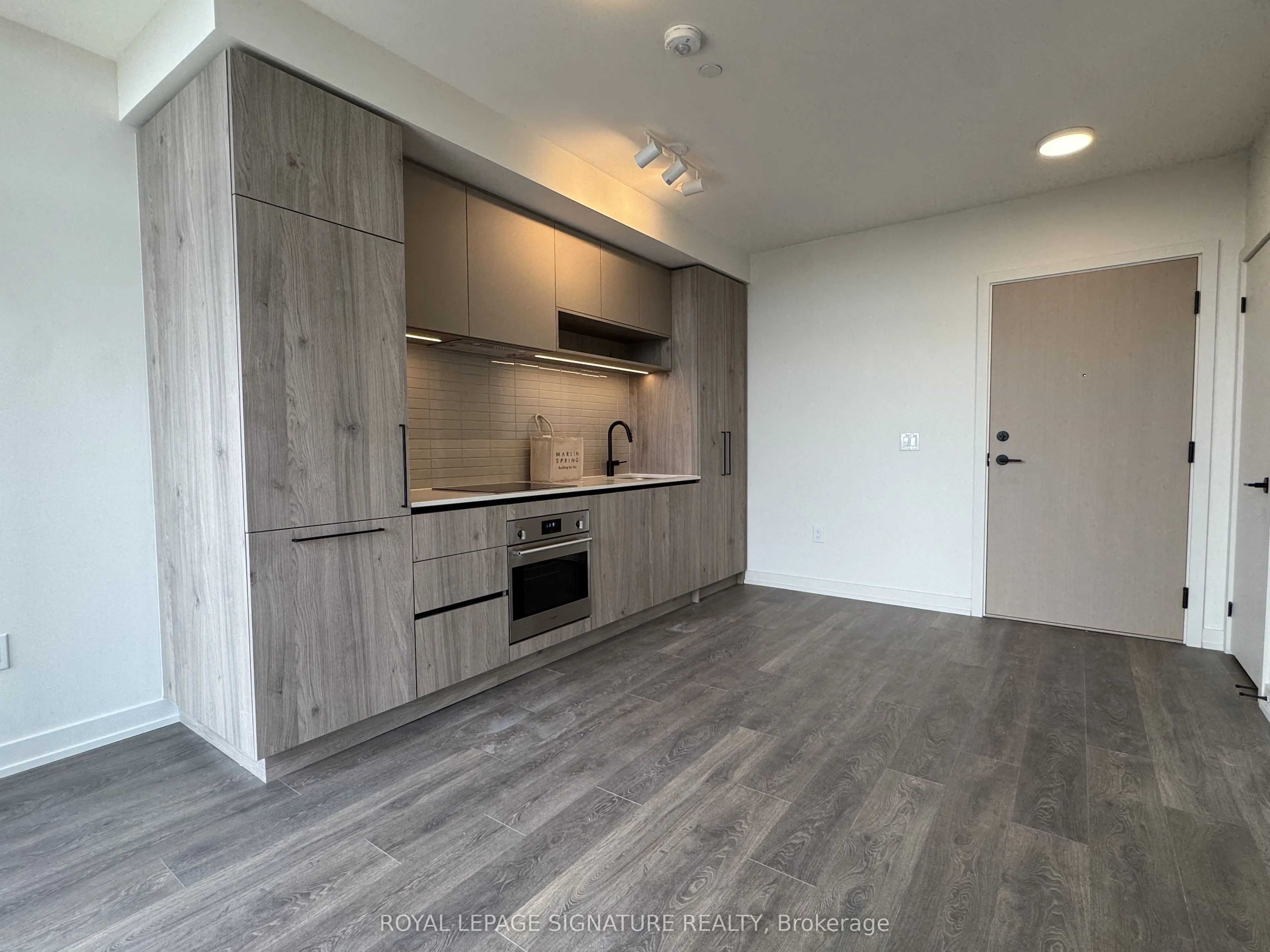 181 Sterling Road, #501