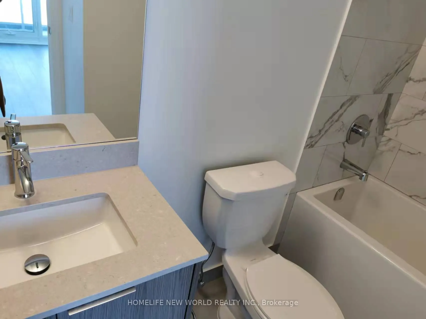 32 Forest Manor Road, #3006