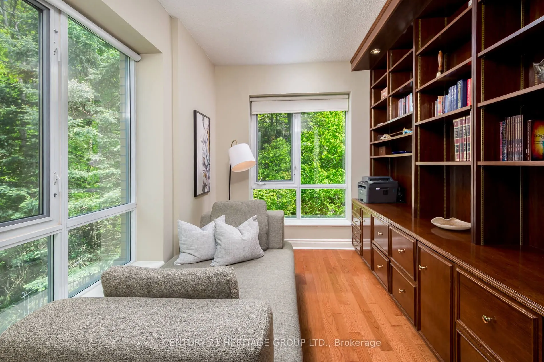 11 William Carson Crescent, #306
