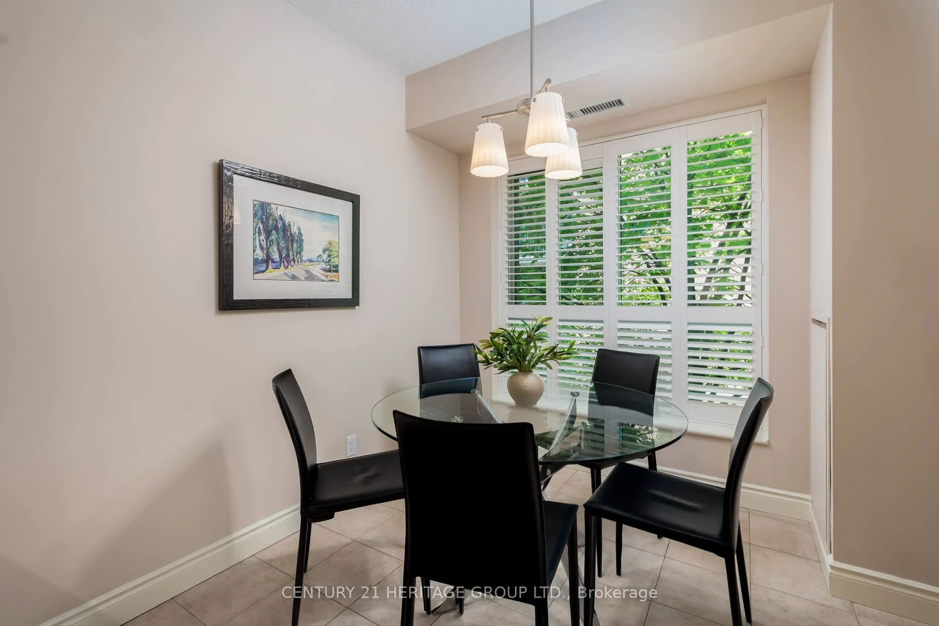 11 William Carson Crescent, #306