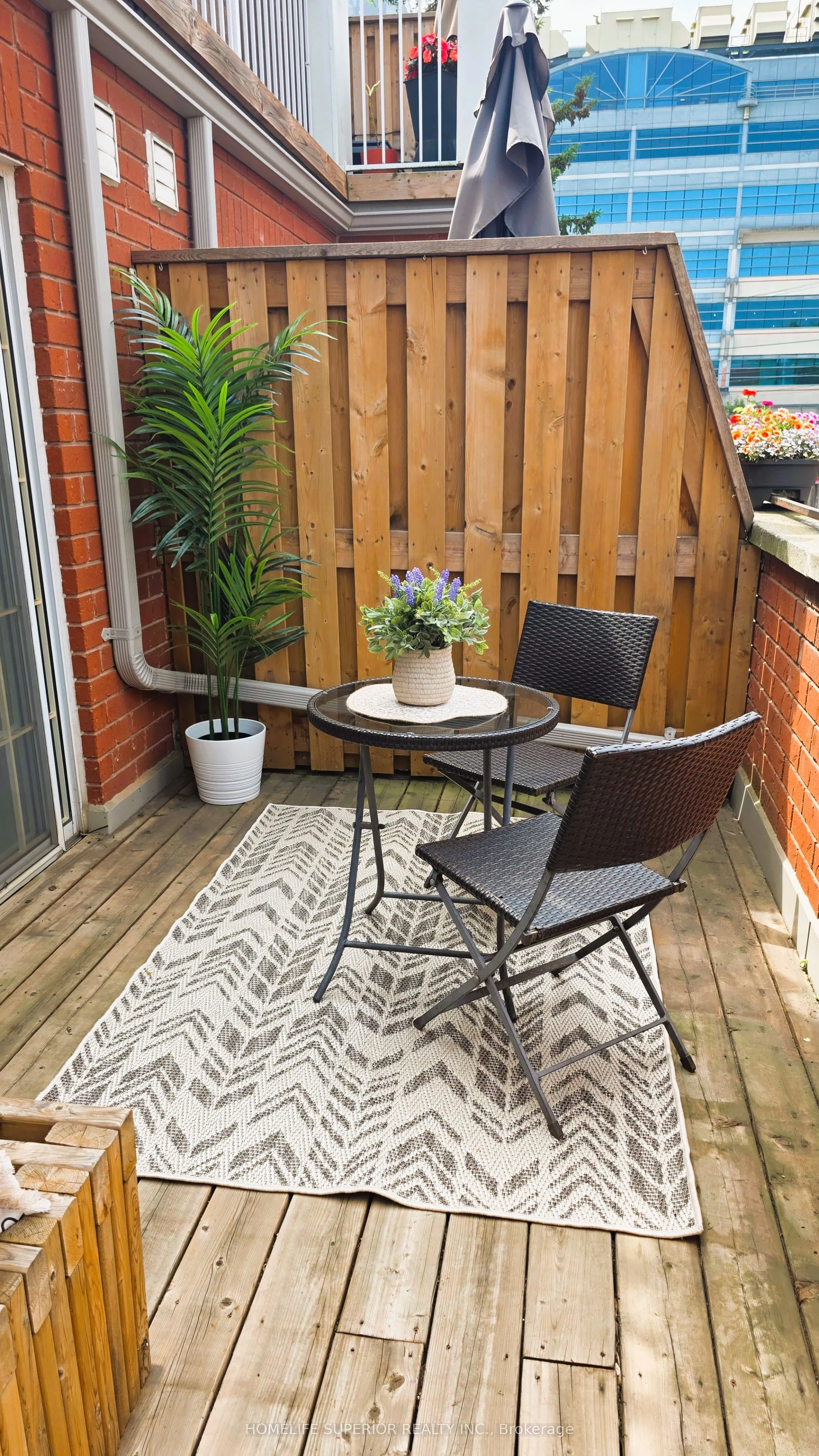 122 Strachan Avenue, #1