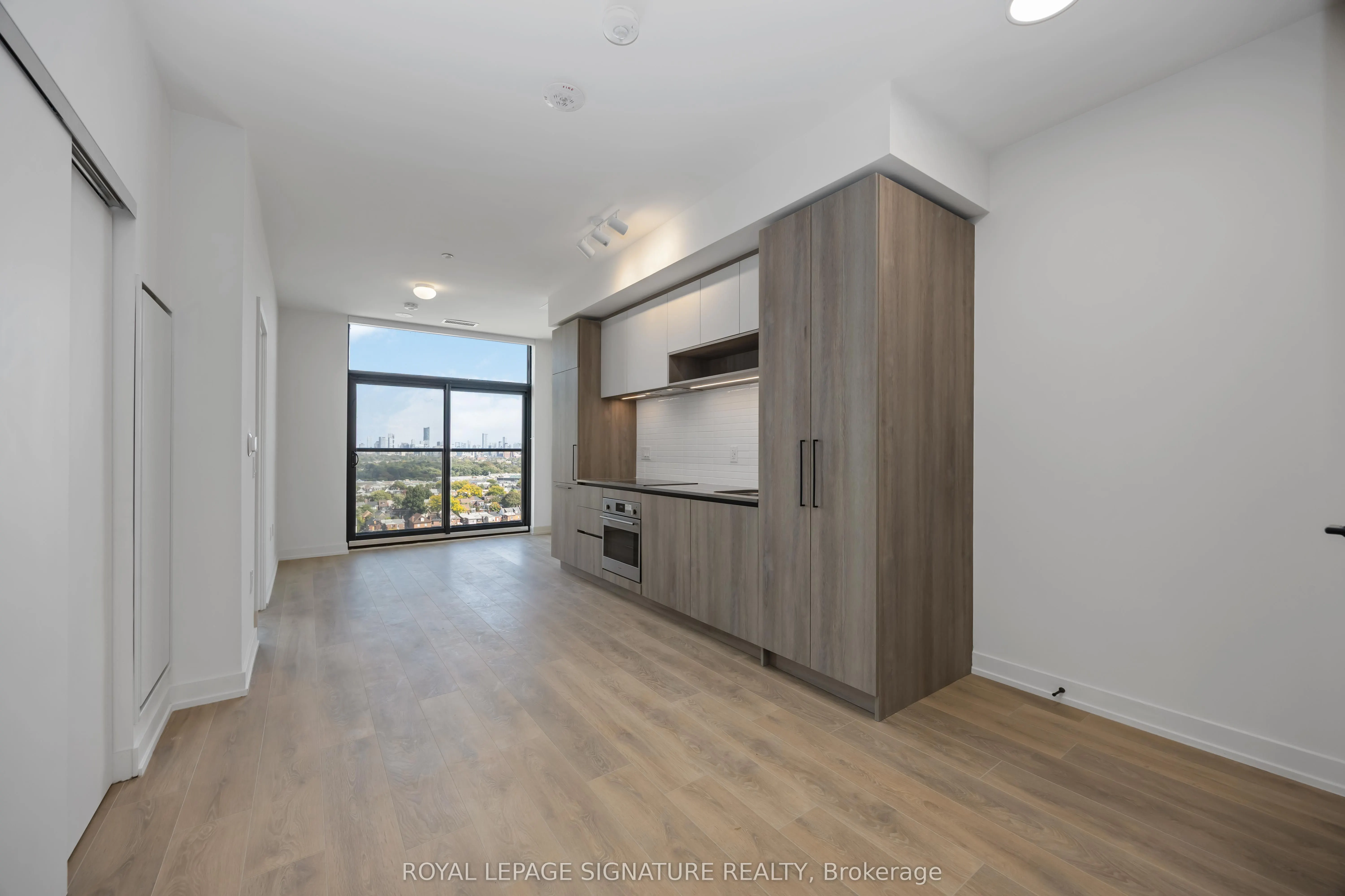 181 Sterling Road, #1501
