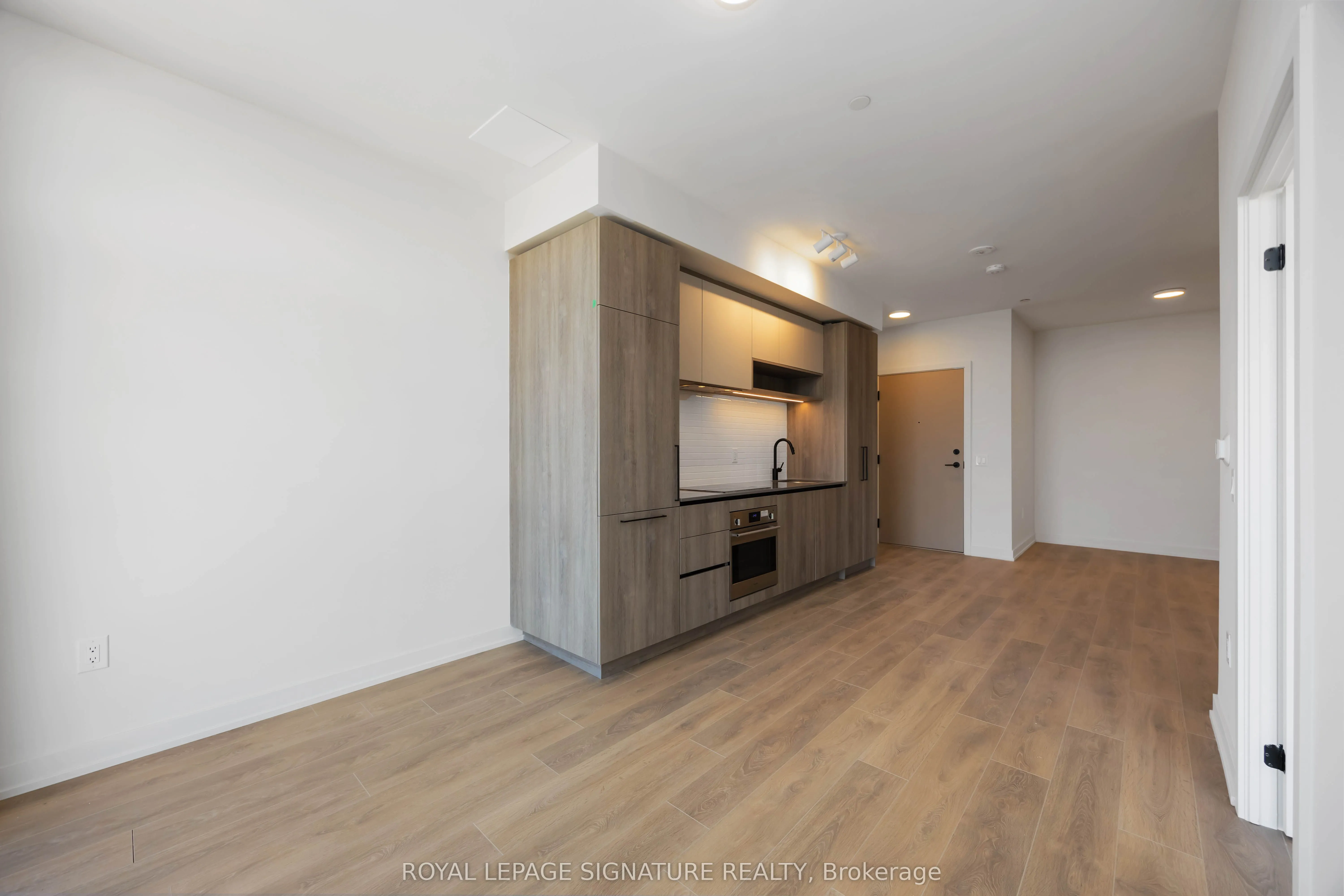 181 Sterling Road, #1501