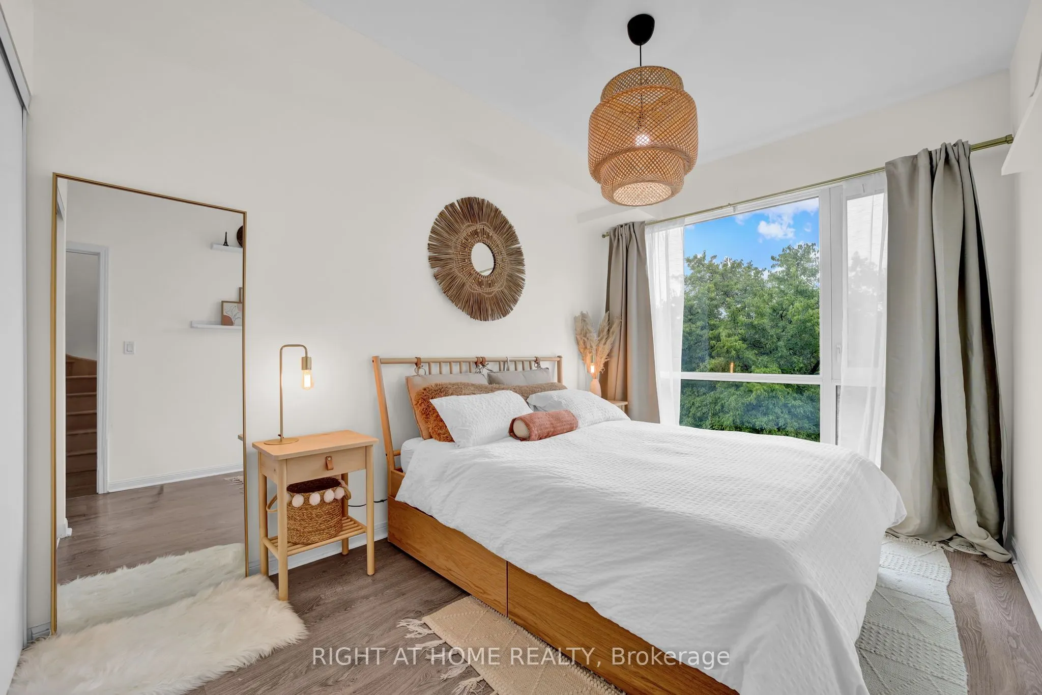 639 Lawrence Avenue W, #312