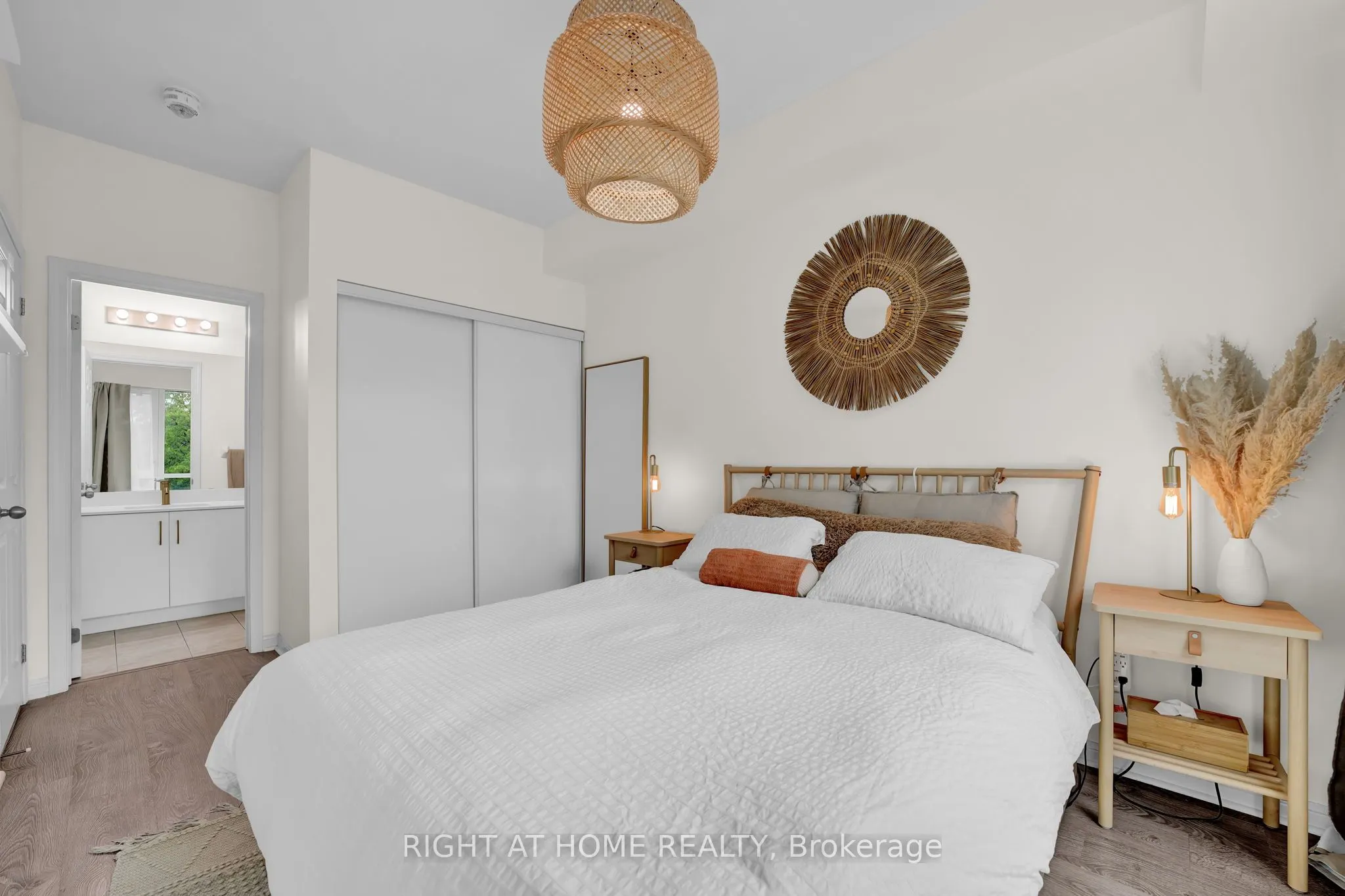 639 Lawrence Avenue W, #312