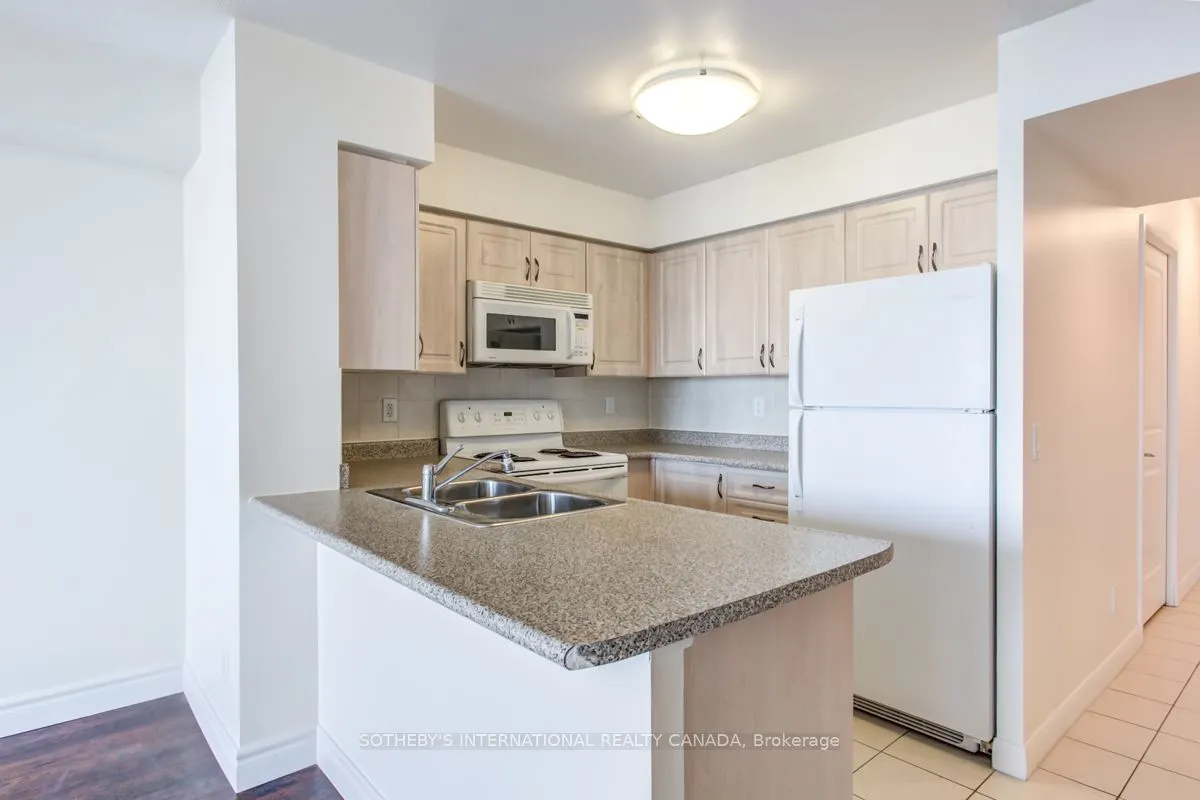 4968 Yonge Street, #3601