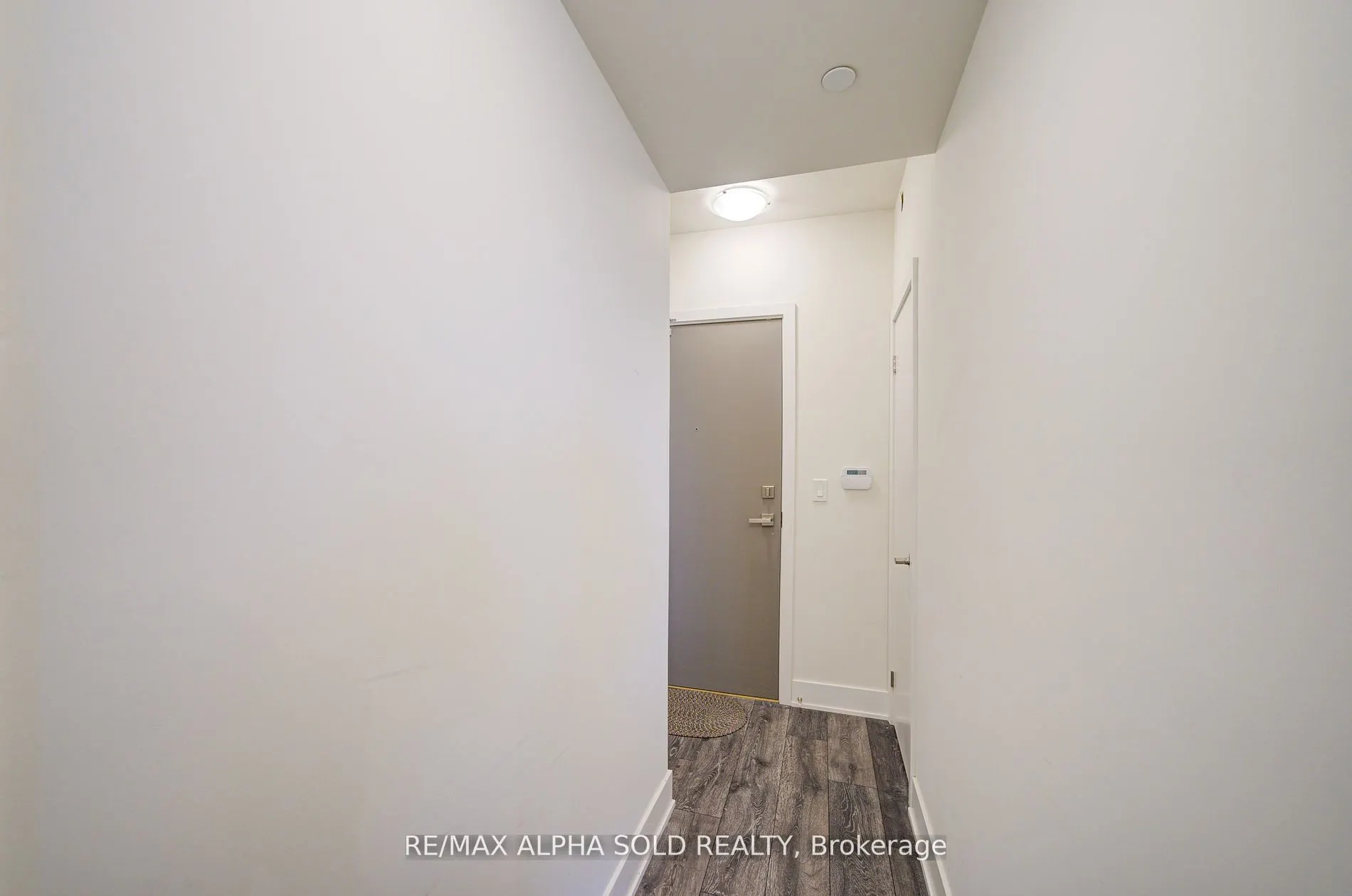 188 Fairview Mall Drive, #618