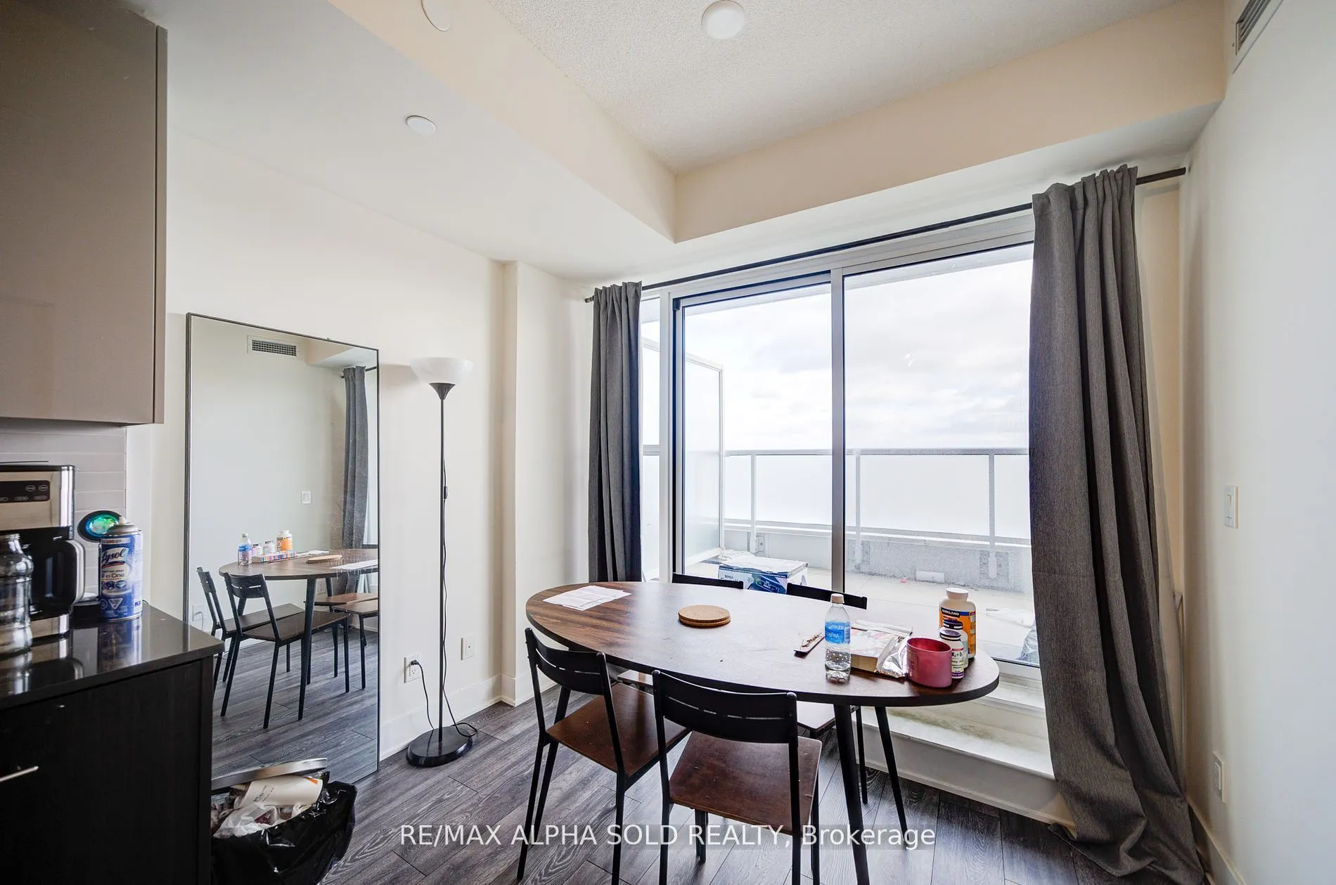 188 Fairview Mall Drive, #618