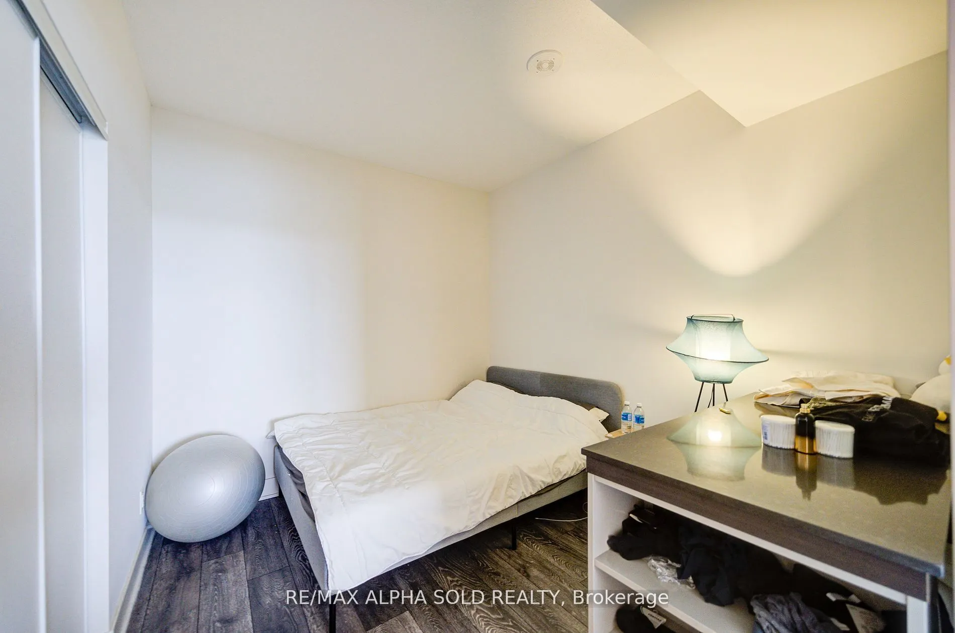 188 Fairview Mall Drive, #618