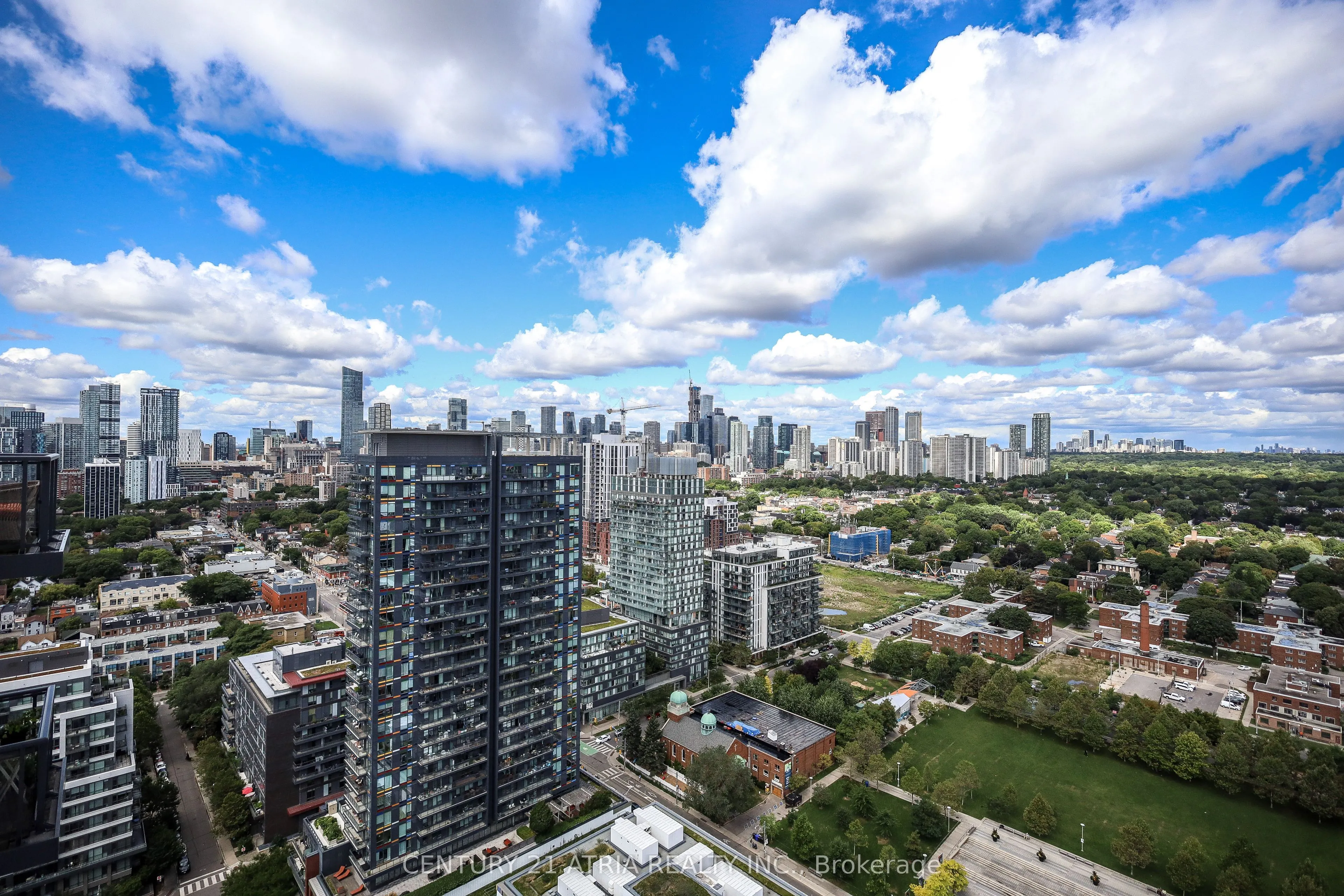 55 Regent park Boulevard, #PH 2910