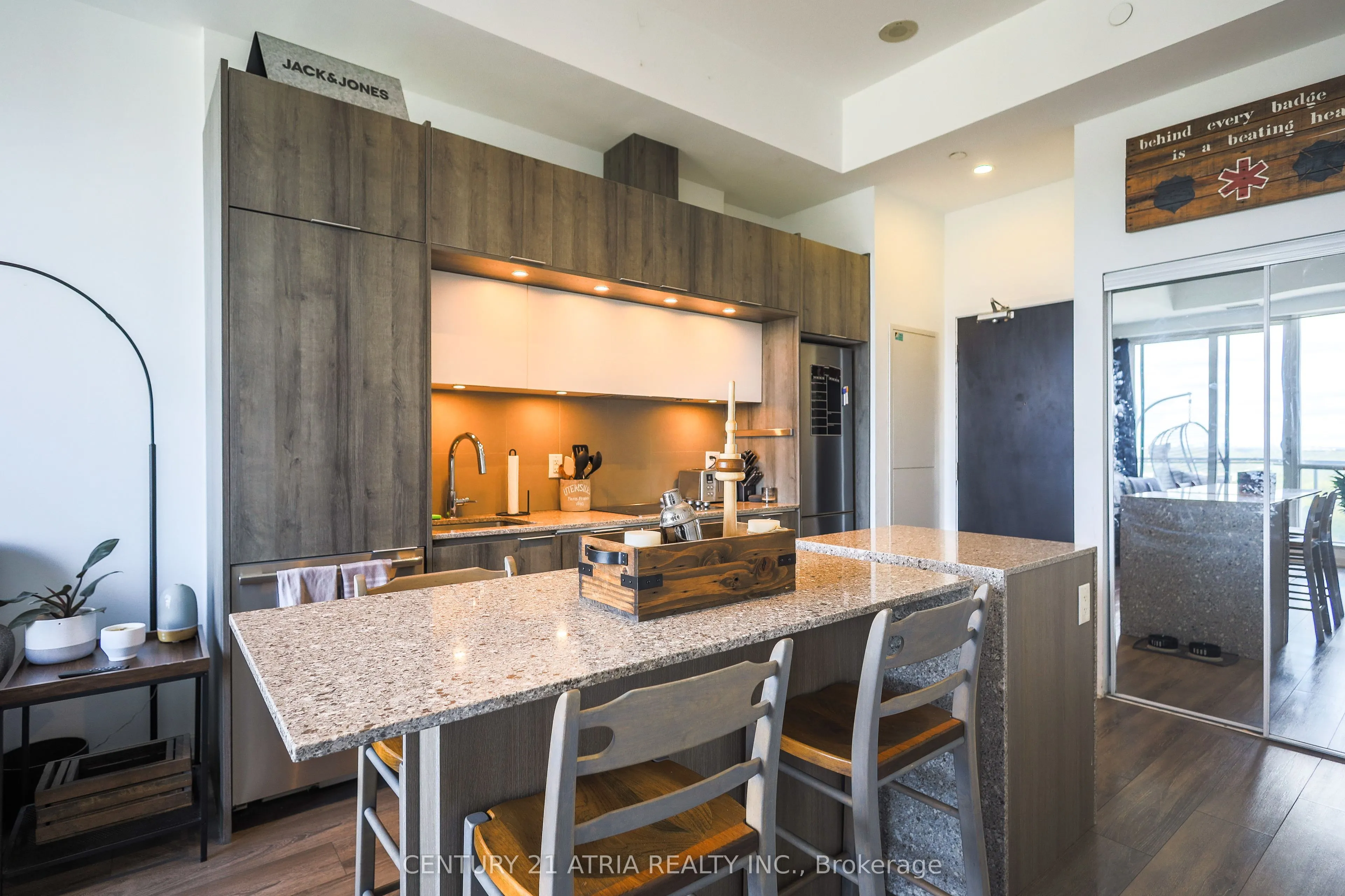 55 Regent park Boulevard, #PH 2910