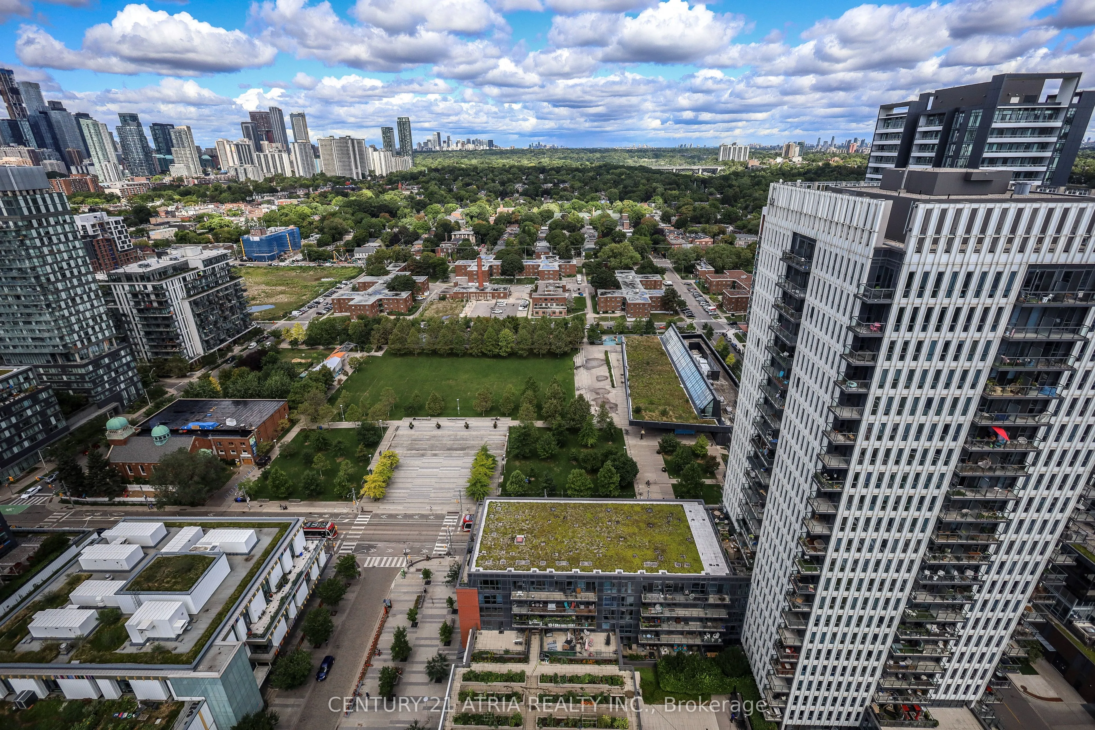 55 Regent park Boulevard, #PH 2910