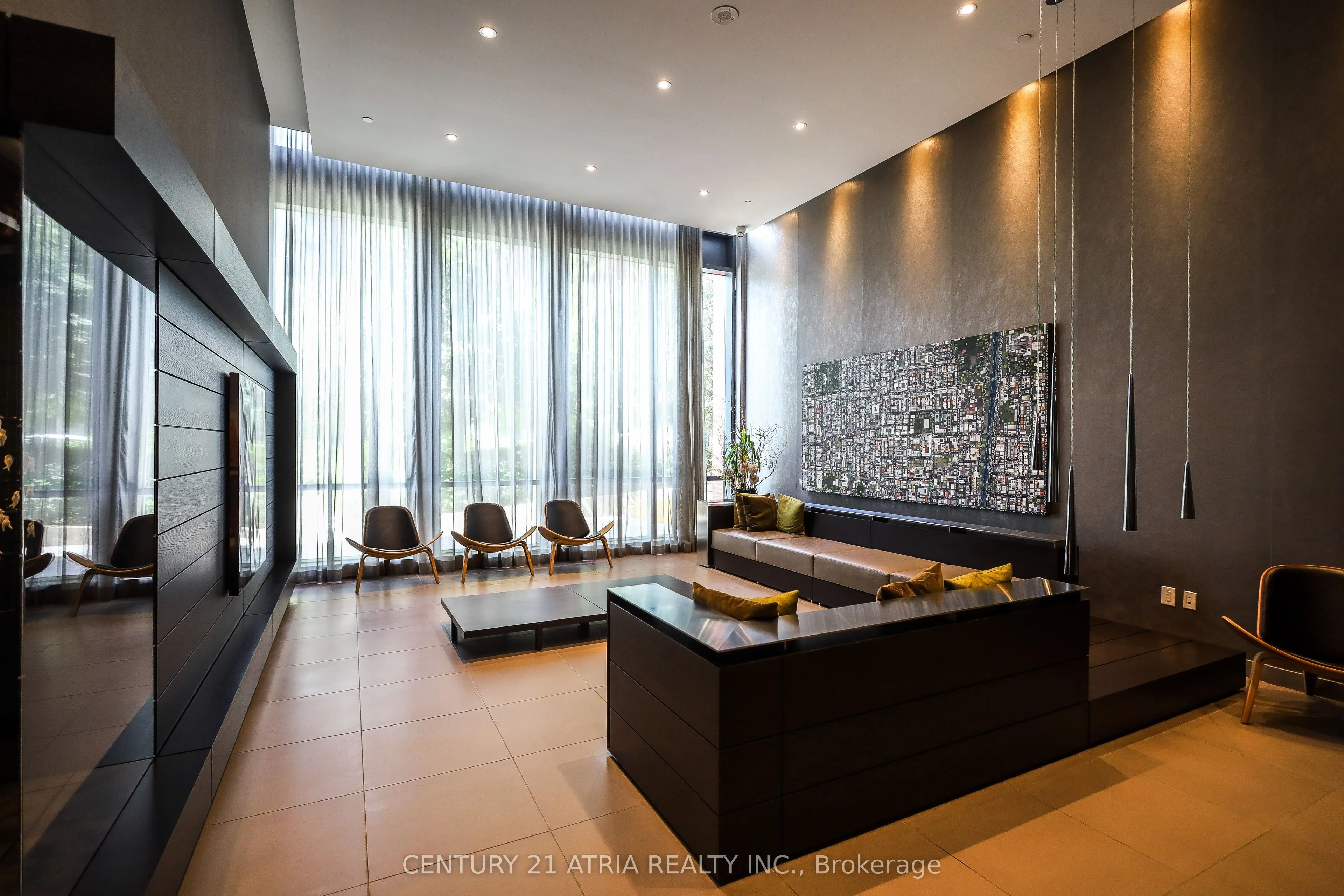 55 Regent park Boulevard, #PH 2910