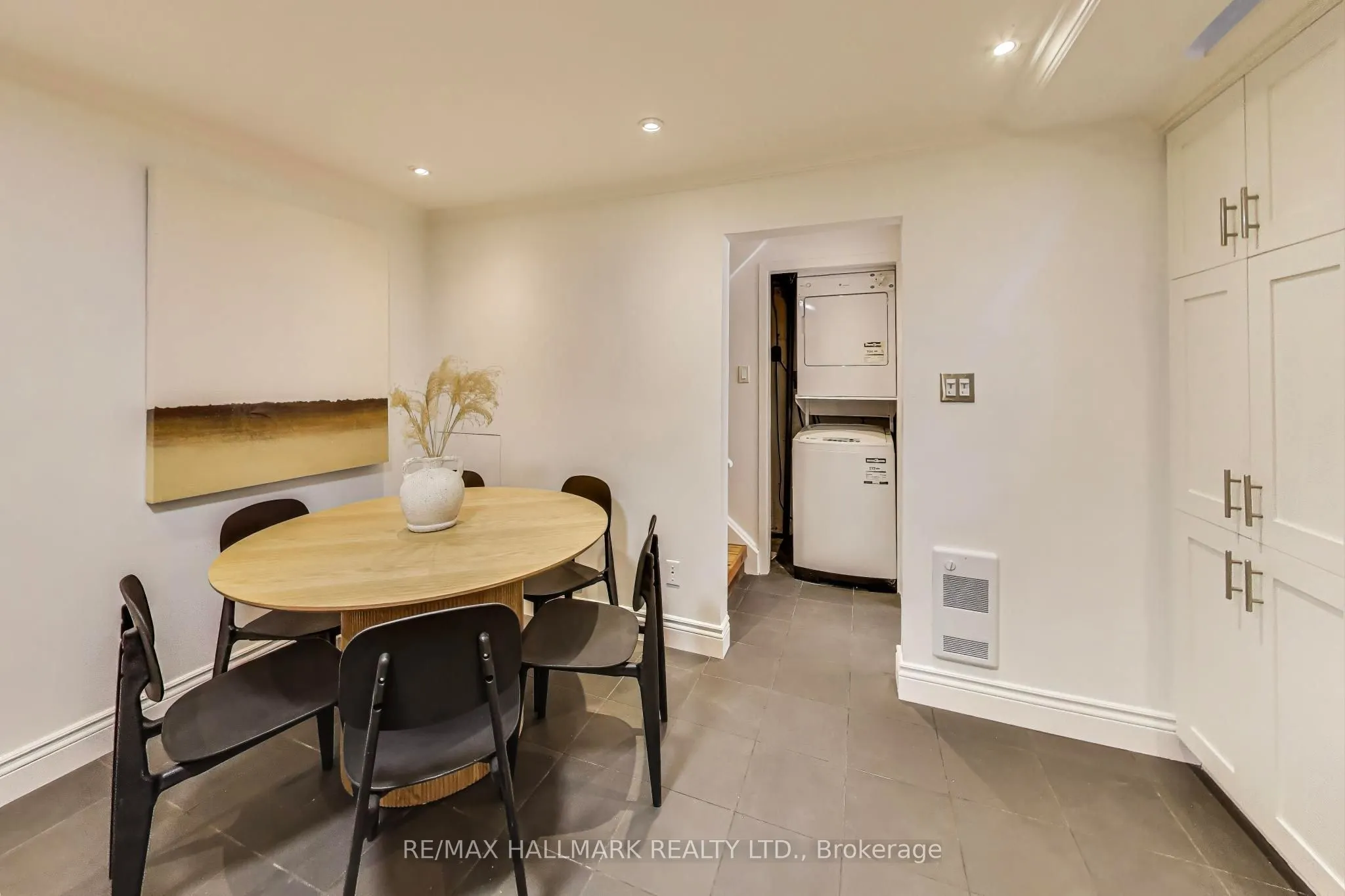88 Poulett Street
