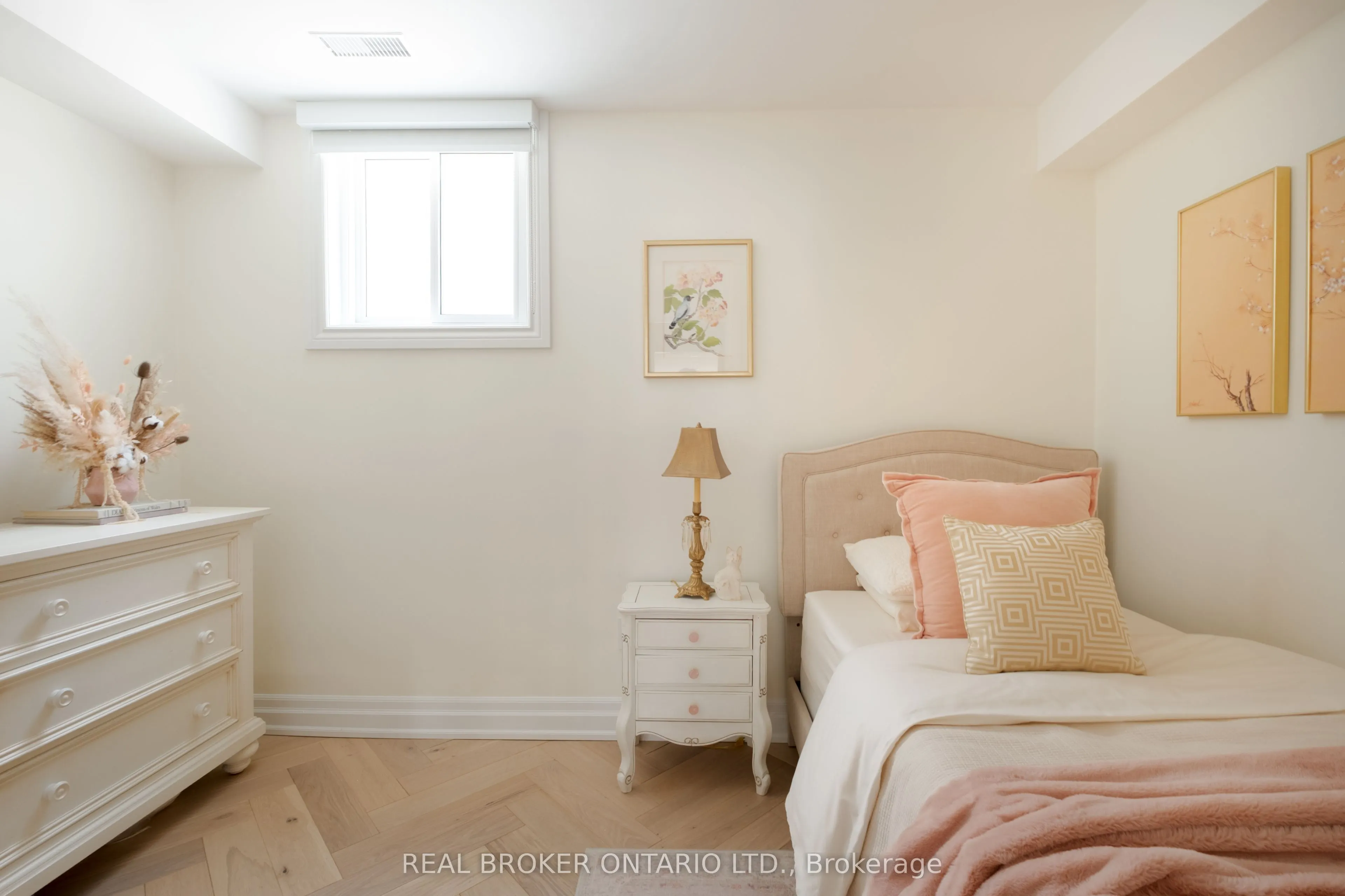 187 Sherwood Avenue, #B