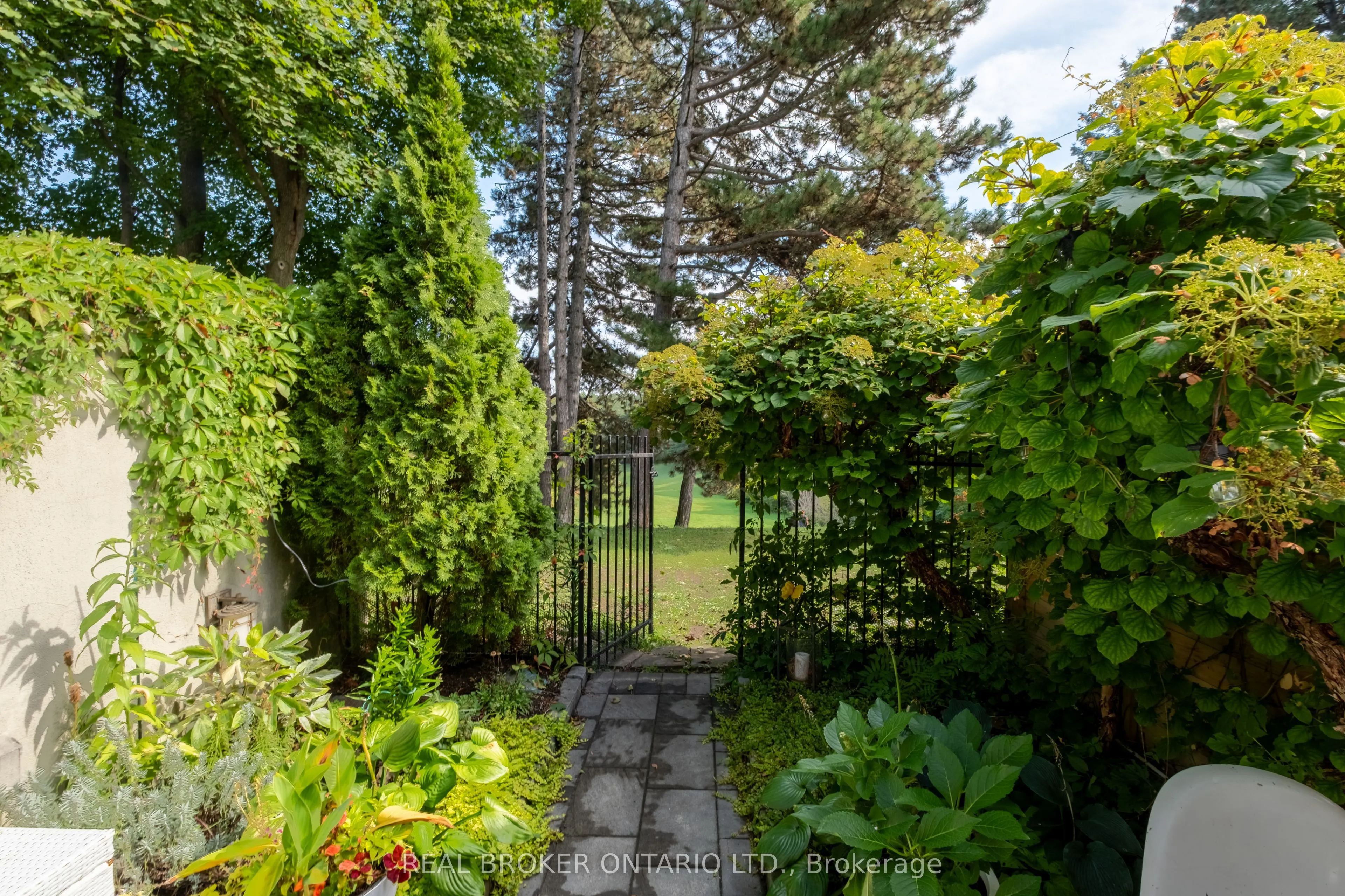 187 Sherwood Avenue, #B