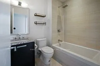 224 King Street W, #4003