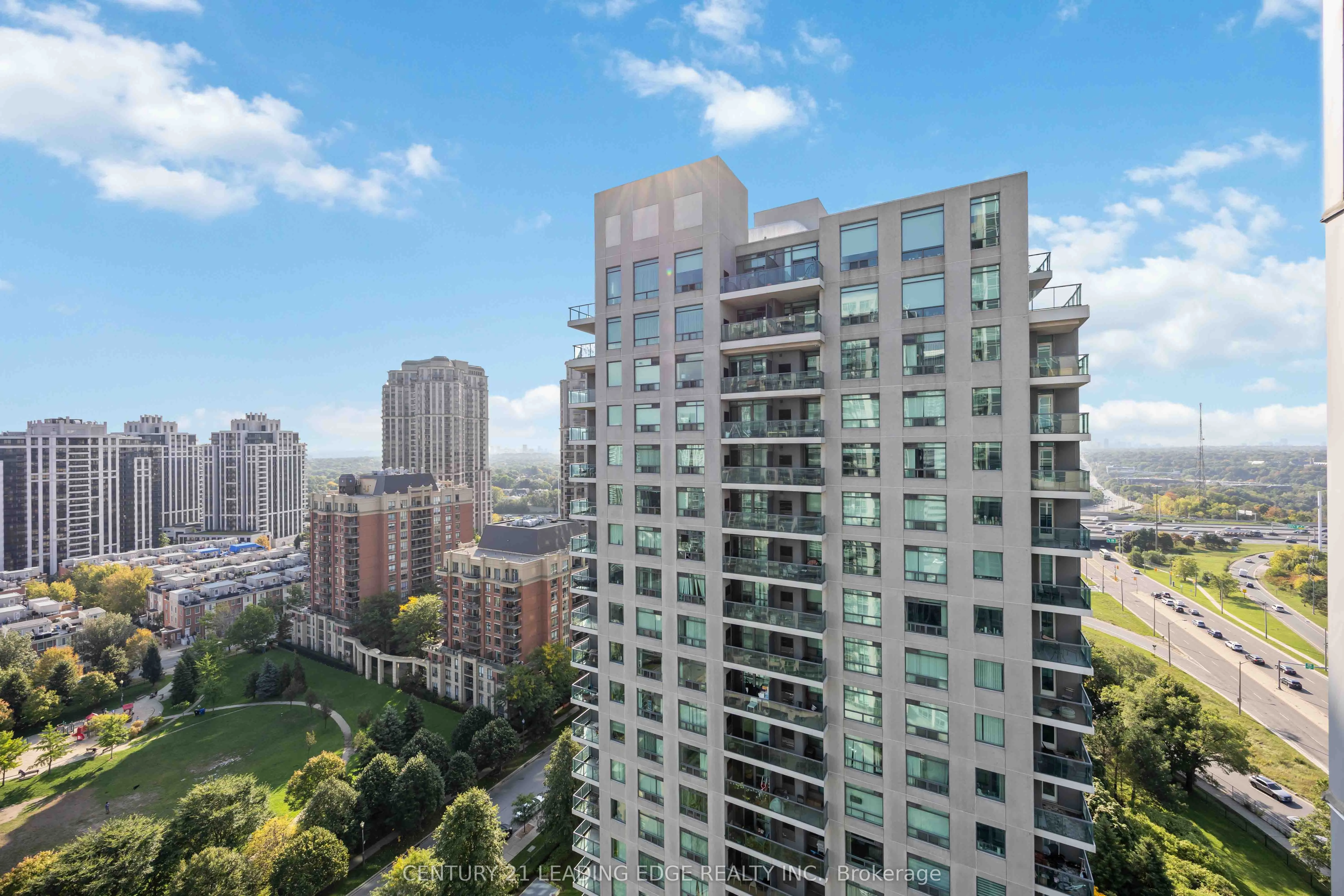 18 Harrison Garden Boulevard, #2008