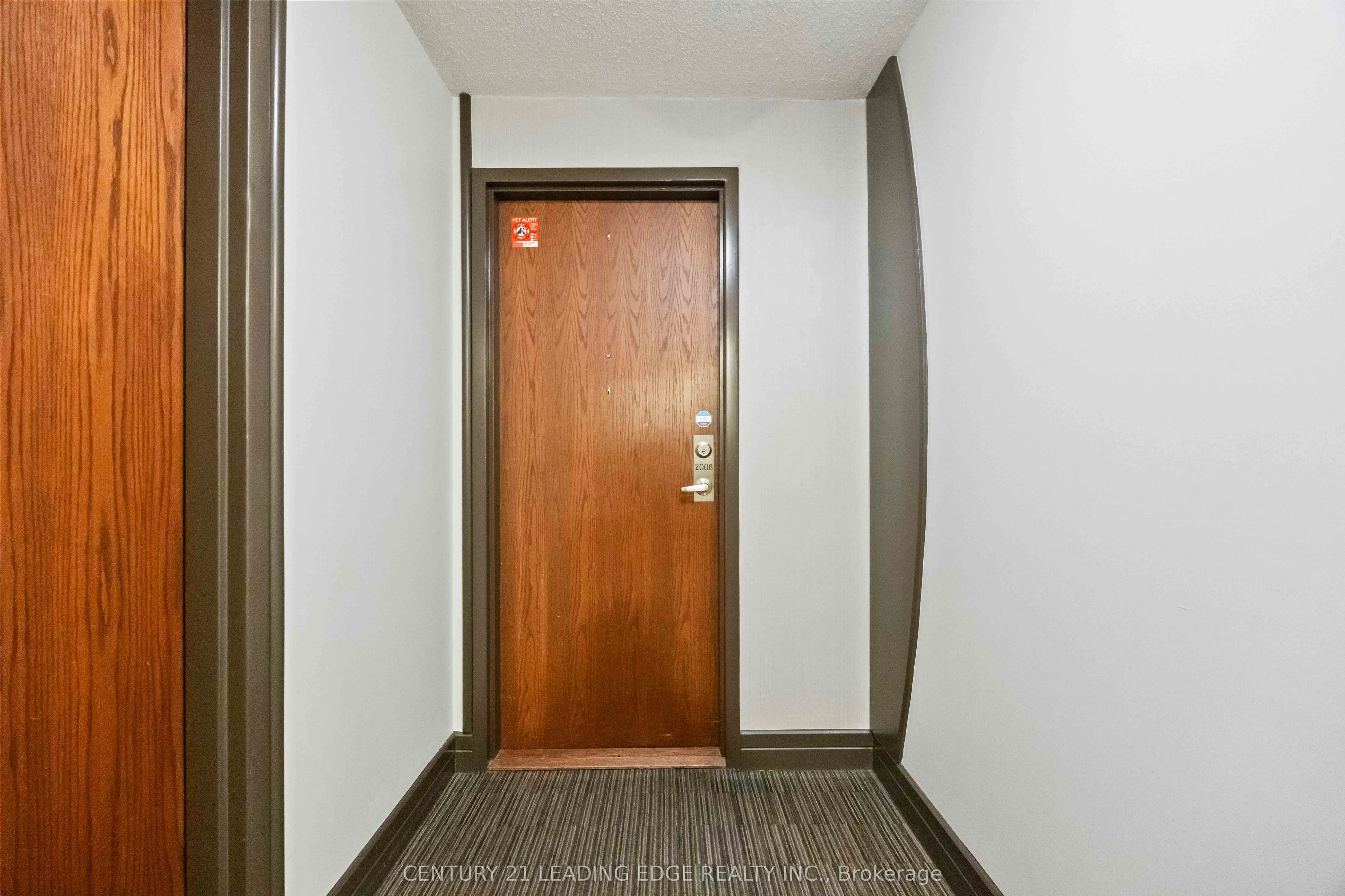 18 Harrison Garden Boulevard, #2008