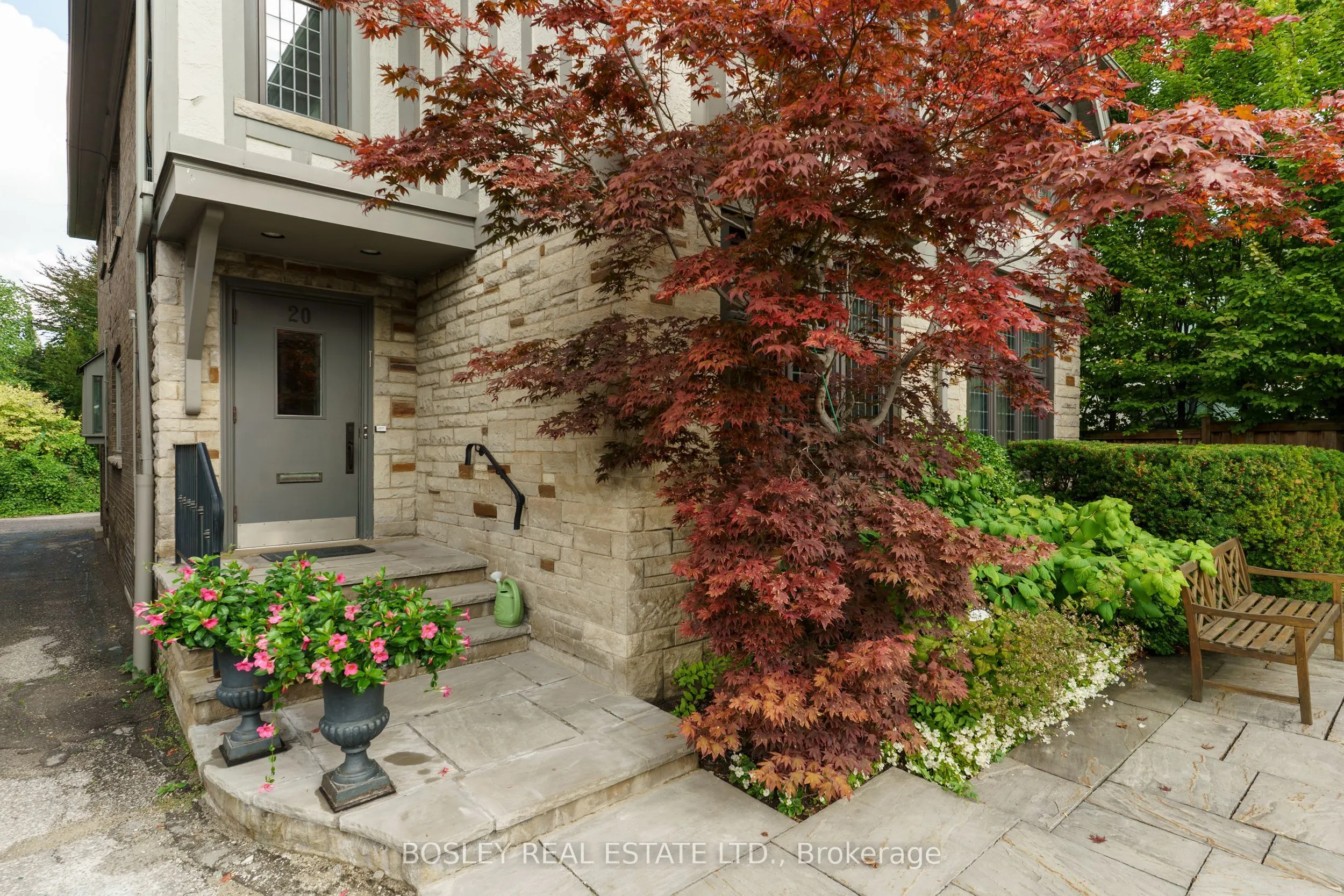 20 Coulson Avenue