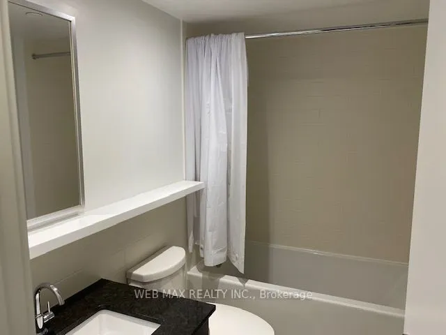 120 Varna Drive, #17