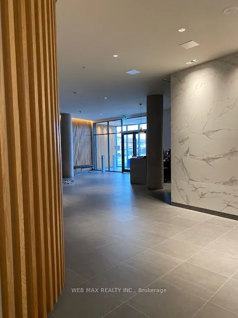 120 Varna Drive, #17