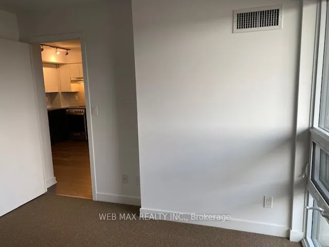 120 Varna Drive, #17