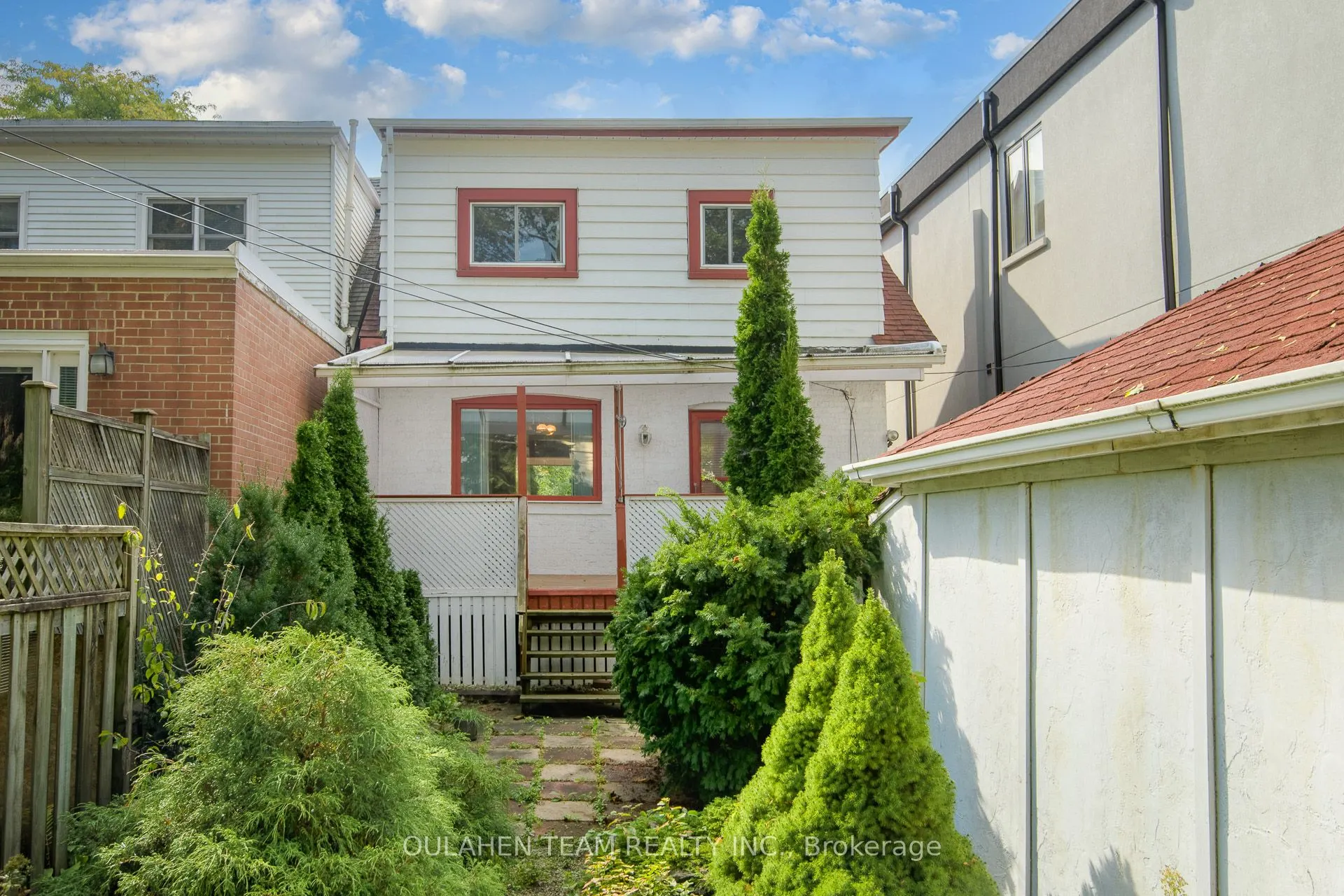 286 St Clements Avenue