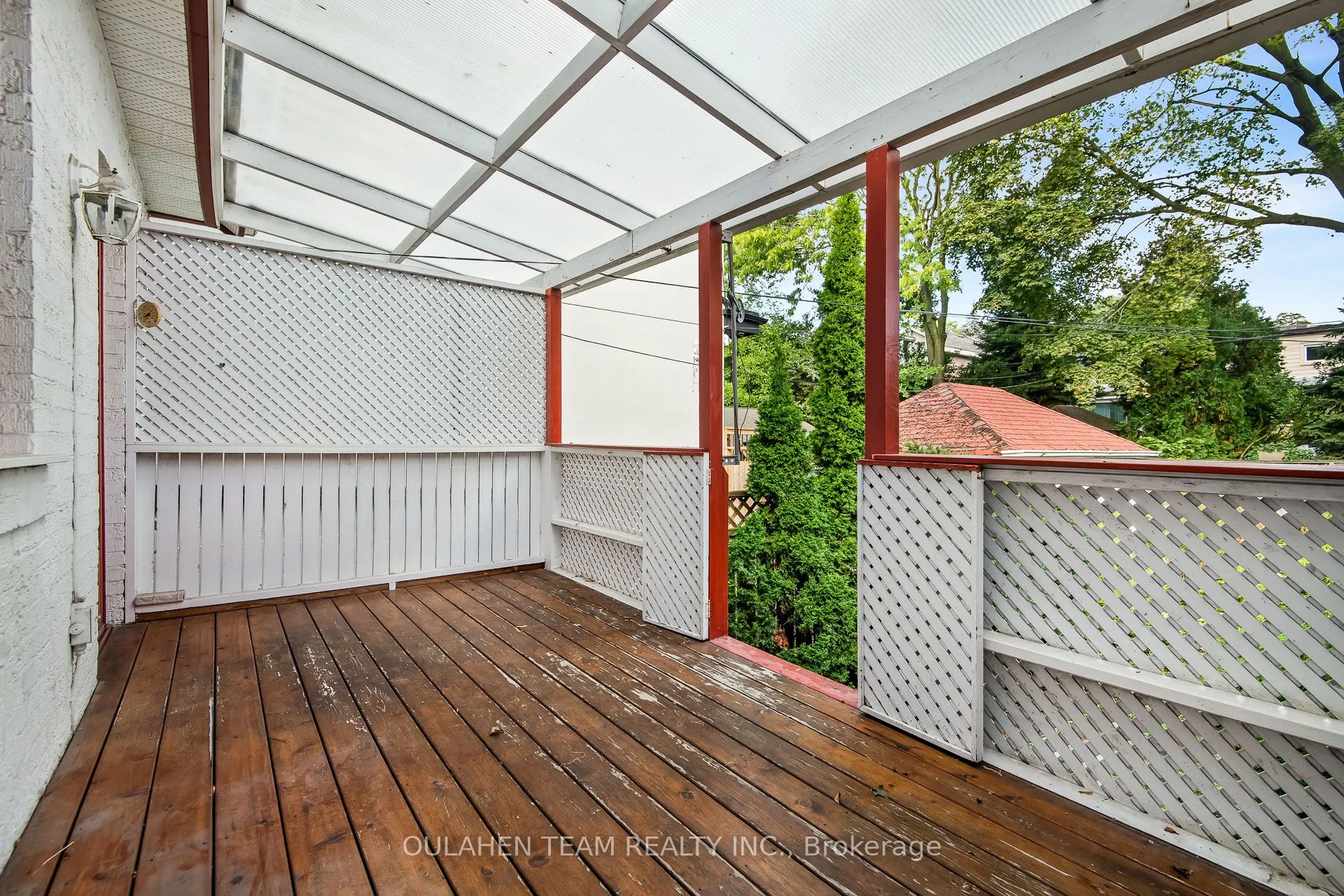 286 St Clements Avenue